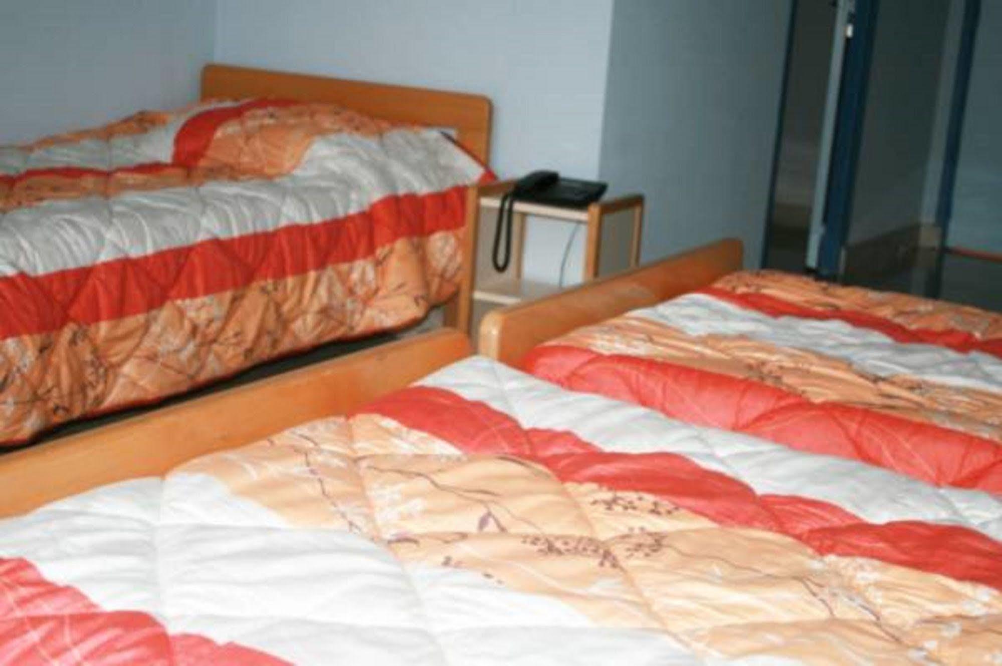 Residence Universitaire Lanteri فونتوناي أو روز المظهر الخارجي الصورة