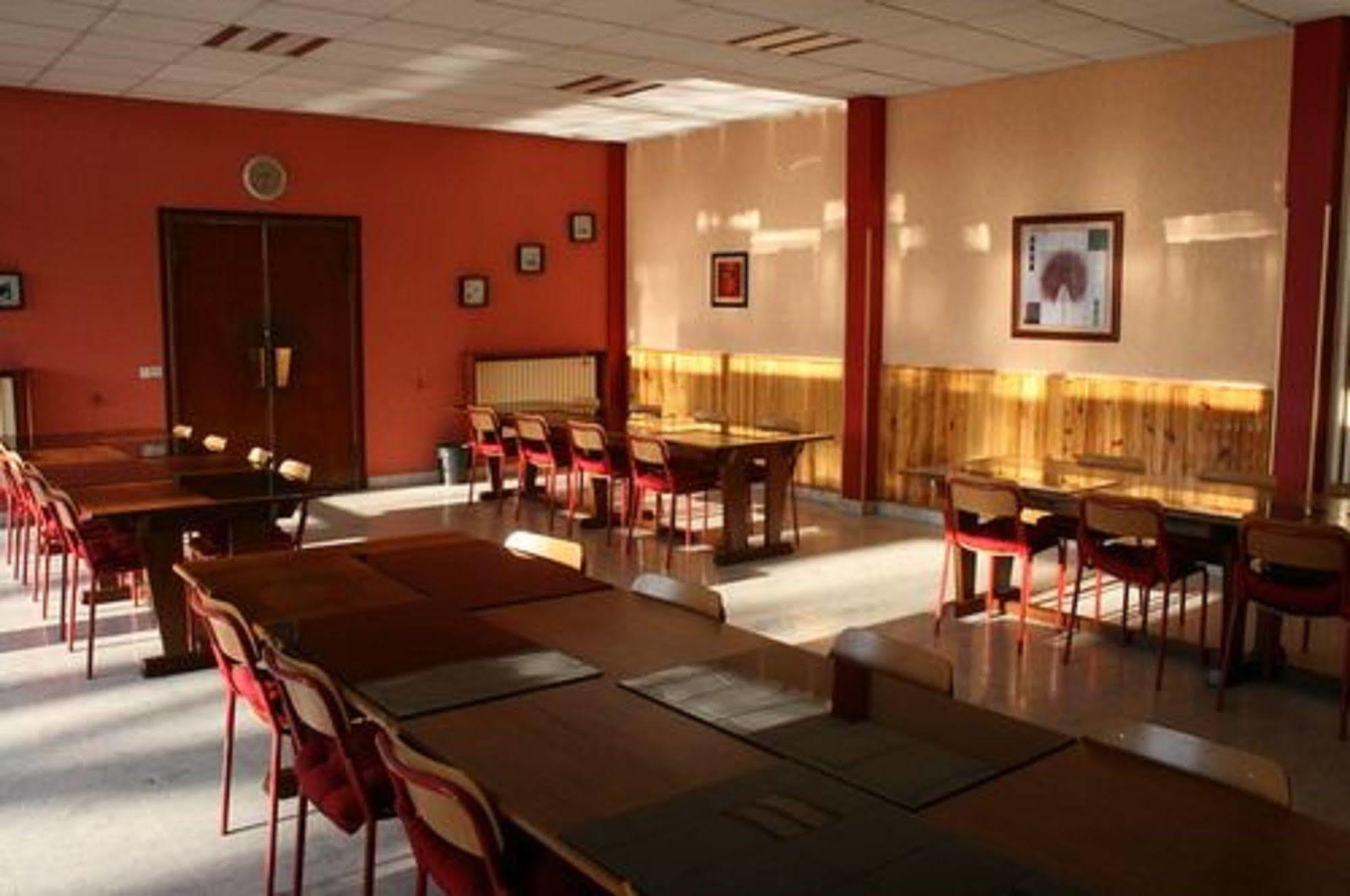 Residence Universitaire Lanteri فونتوناي أو روز المظهر الخارجي الصورة